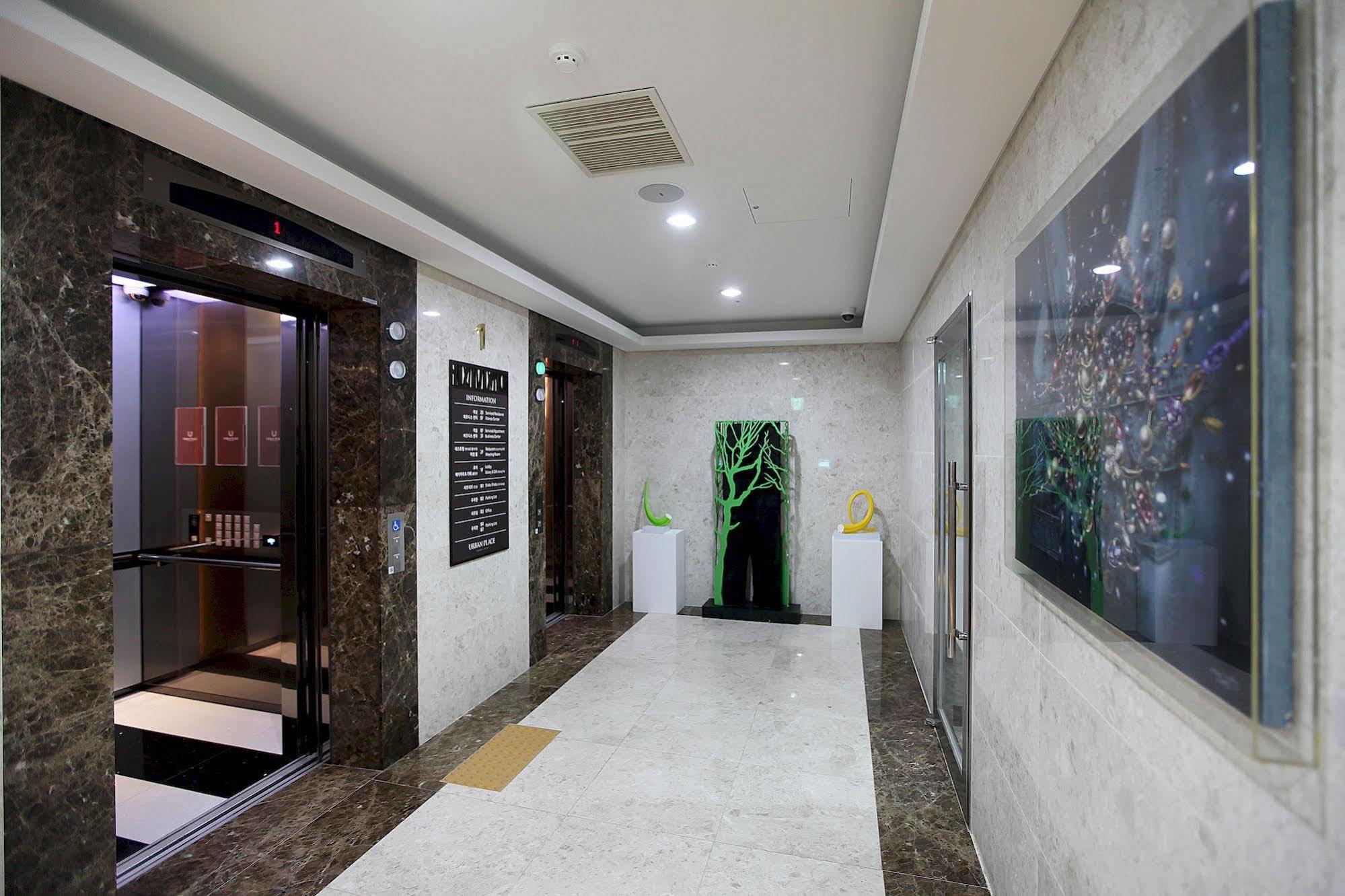 Urban Place Gangnam Seoul Exterior foto